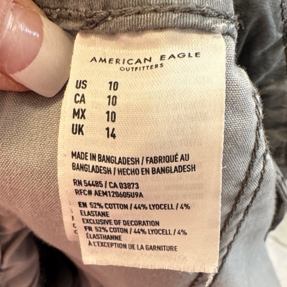 American Eagle Outfitters Gray Washed Denim-Style Shorts - Picture 9 of 10
